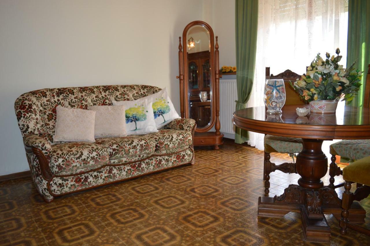 Casa Iliana Apartamento Viareggio Exterior foto